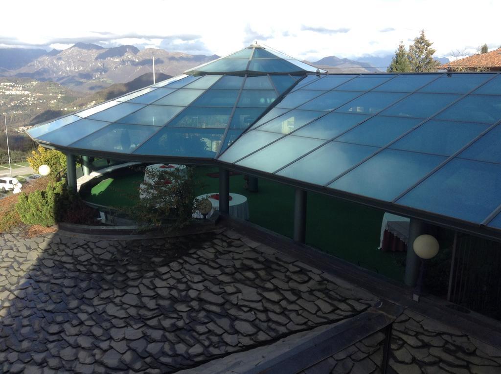 Hotel Mazzoleni Roncola Exterior foto